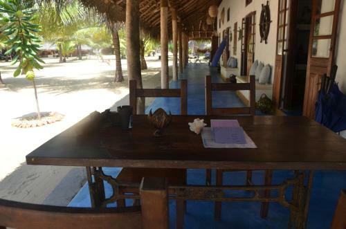 Hotel Dolphin Beach Alankuda