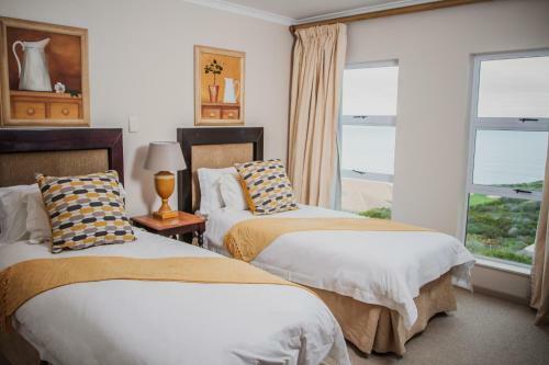 Apartamento Aan de Zee @ Pinnacle Self - Catering Villas