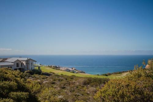 Apartamento Aan de Zee @ Pinnacle Self - Catering Villas