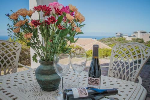Apartamento Aan de Zee @ Pinnacle Self - Catering Villas