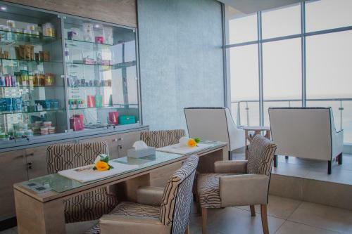 Apartamento Aan de Zee @ Pinnacle Self - Catering Villas