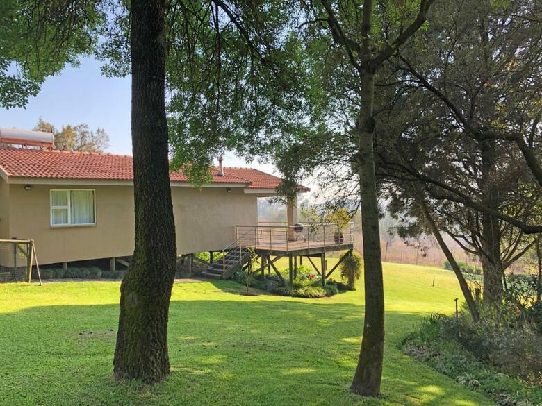 Hostal Hills And Dales Accommodation