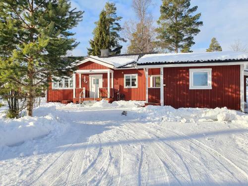 B�cka Holiday Home
