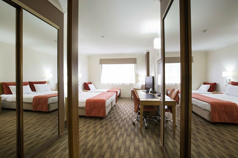 Quality Mermaid Waters Hotel