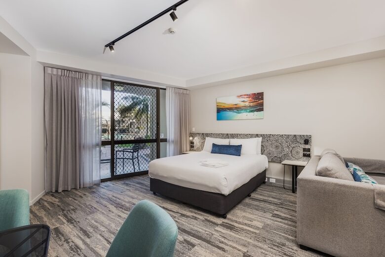 Quality Mermaid Waters Hotel