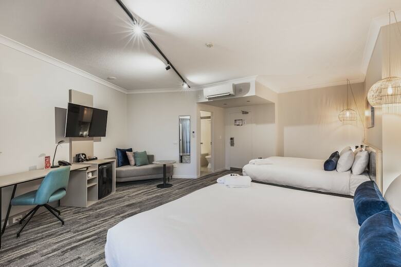 Quality Mermaid Waters Hotel