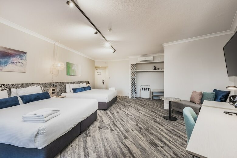 Quality Mermaid Waters Hotel