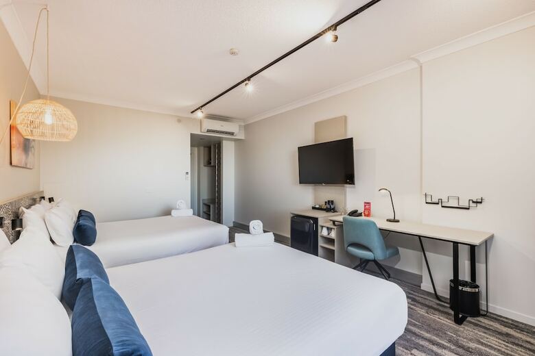 Quality Mermaid Waters Hotel