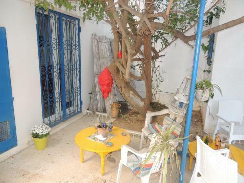 Hostal La Marsa Guest House