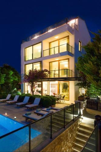 Villa Kiki