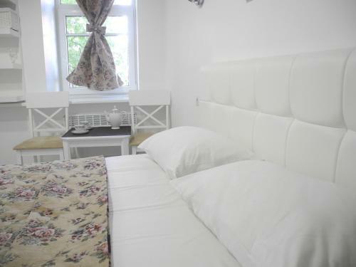 Apartment Doba In Ua Patorzhinskogo