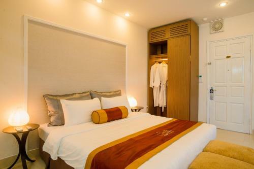 Smile Hotel