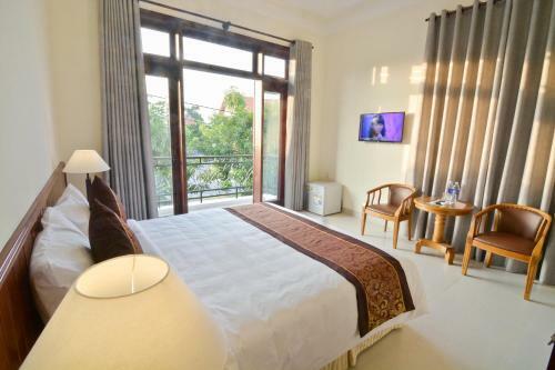 Hotel Redrose Villa