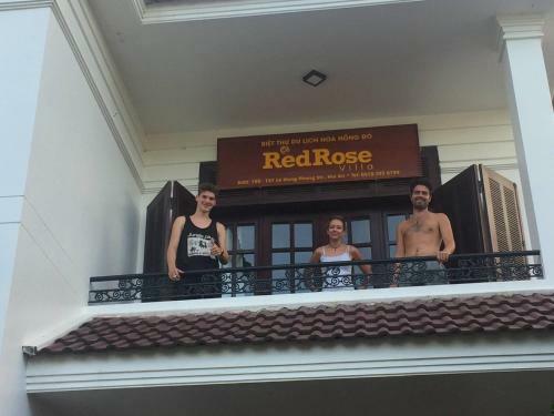 Hotel Redrose Villa