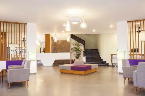 �mm Hotel Hue
