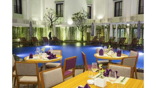 �mm Hotel Hue
