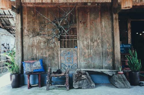 Hostal Sali House