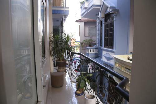 Moon & Sun Hostel