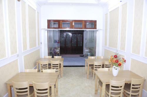 Moon & Sun Hostel