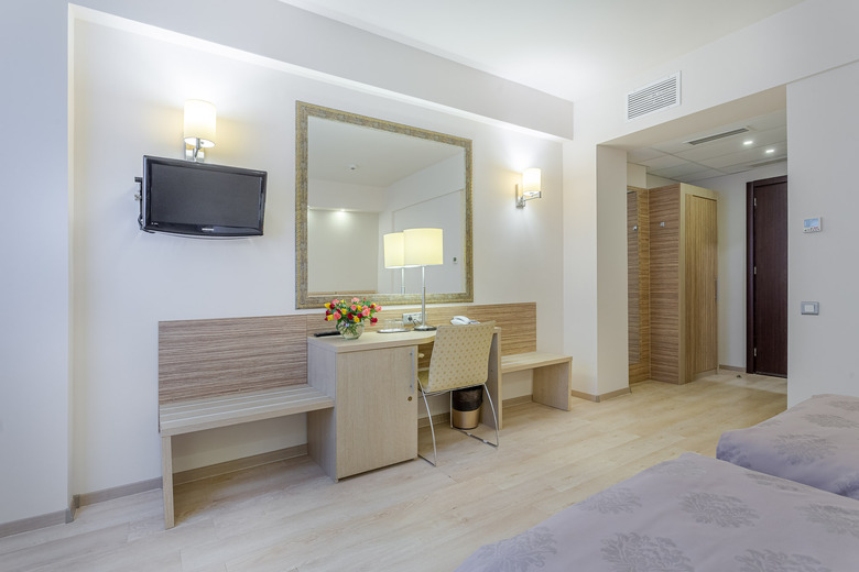 Hotel Rin Airport 4 Star