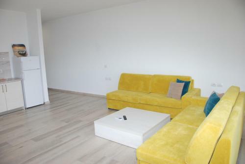 Elegance Apartment