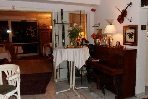 Hostal Hotel Papilio