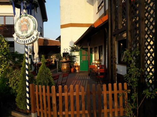 Hostal Hotel Lindenhof