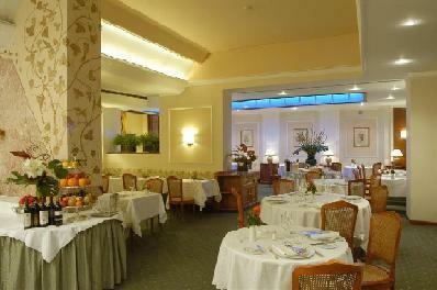 Plaza Hotel Lucchesi