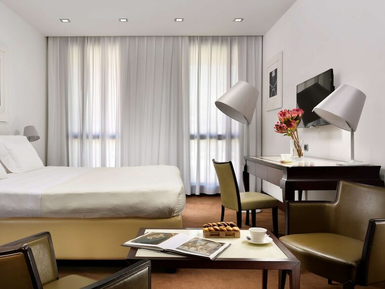 Hotel UNA Cusani