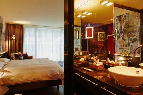 Savoy Hotel