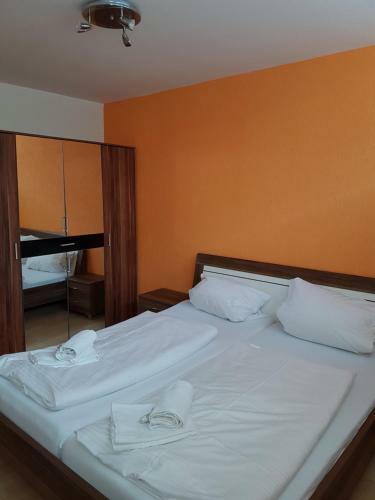 Hostal G�stehaus Str�ter