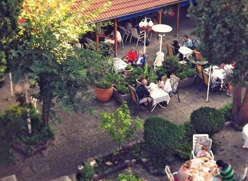 Hostal Hotel Weisses Ross