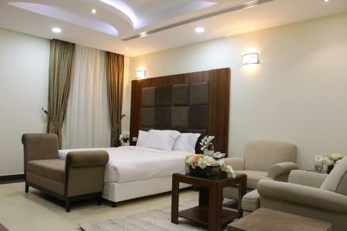 High End Gardens Aparthotel