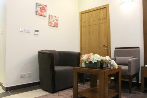 High End Gardens Aparthotel