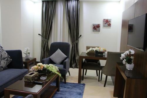 High End Gardens Aparthotel