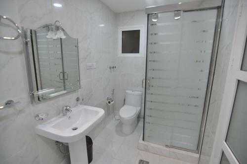 High End Gardens Aparthotel