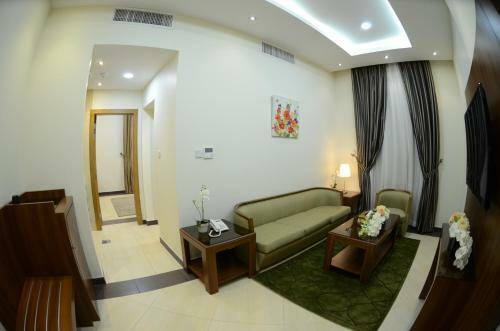High End Gardens Aparthotel