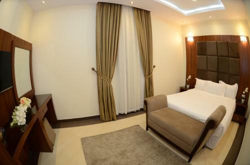 High End Gardens Aparthotel
