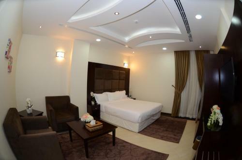 High End Gardens Aparthotel