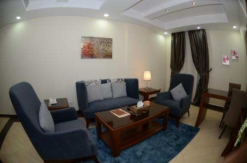 High End Gardens Aparthotel