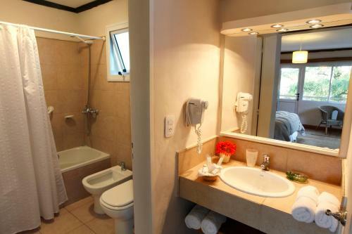 Lodge Acacias Country Club
