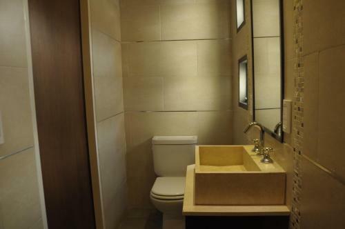 Apartamento Lom Suites