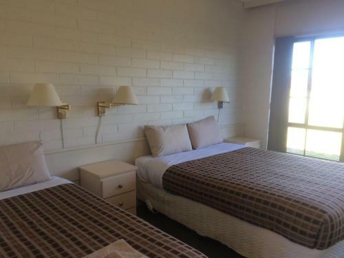 Ambassador Motor Inn