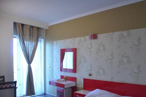 Royal Gaz Hotel