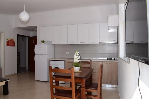 Uani Apartment