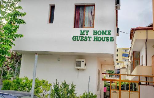 Oasis Green Apartment