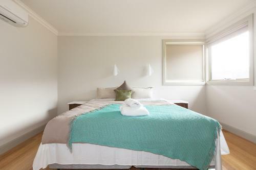 Lodge Aurora Manor Rooms