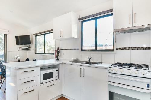 Anglesea Beachfront Family Caravan Park