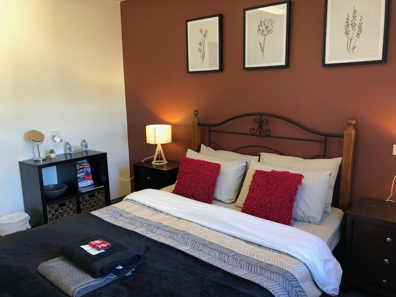 Albergue The Nook Backpackers