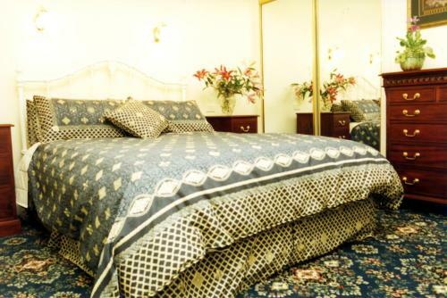 Merton Manor Exclusive B&B